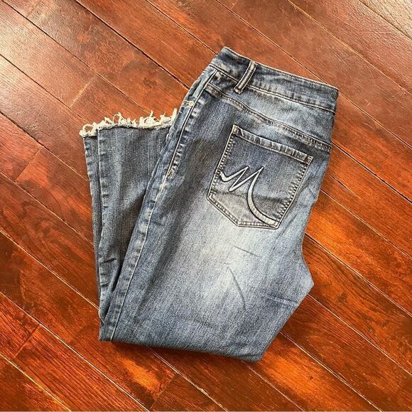 Maurices Blue Ankle Cropped Jeans - Picture 7 of 7